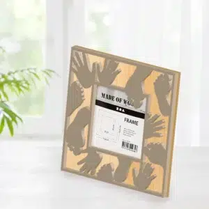 dekor-rahmen-familienbande-digitale-laubsaegevorlage-aufgestellt