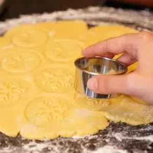 keksstempel-rentier-backen-winter-weihnachten-diy-digitale-laubsaegevorlage-ausstechen