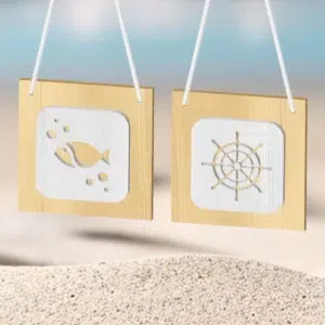 untersetzer-kuestenkind-maritim-meer-ahoi-digitale-laubsaegevorlage-holz-optik-gestaltungsidee