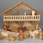 17-titel-01-bespielbarer-bauernhof-spielzeug-laubsaege-dekupiersaege-vorlage