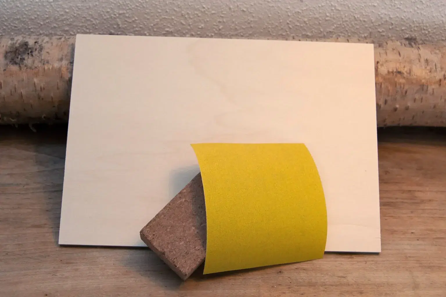 13-01-rentierwald-winter-deko-laubsaege-dekupiersaege-vorlage-sperrholz-oberflaeche-glaetten-schleifen-schleifpapier