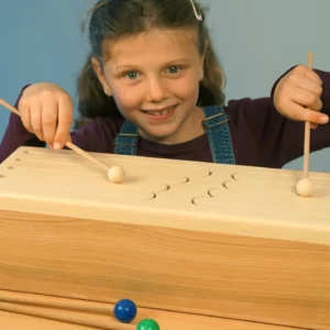 13-titel-01-toene-in-holz-schlitztrommel-spielzeug-laubsaege-dekupiersaege-vorlage