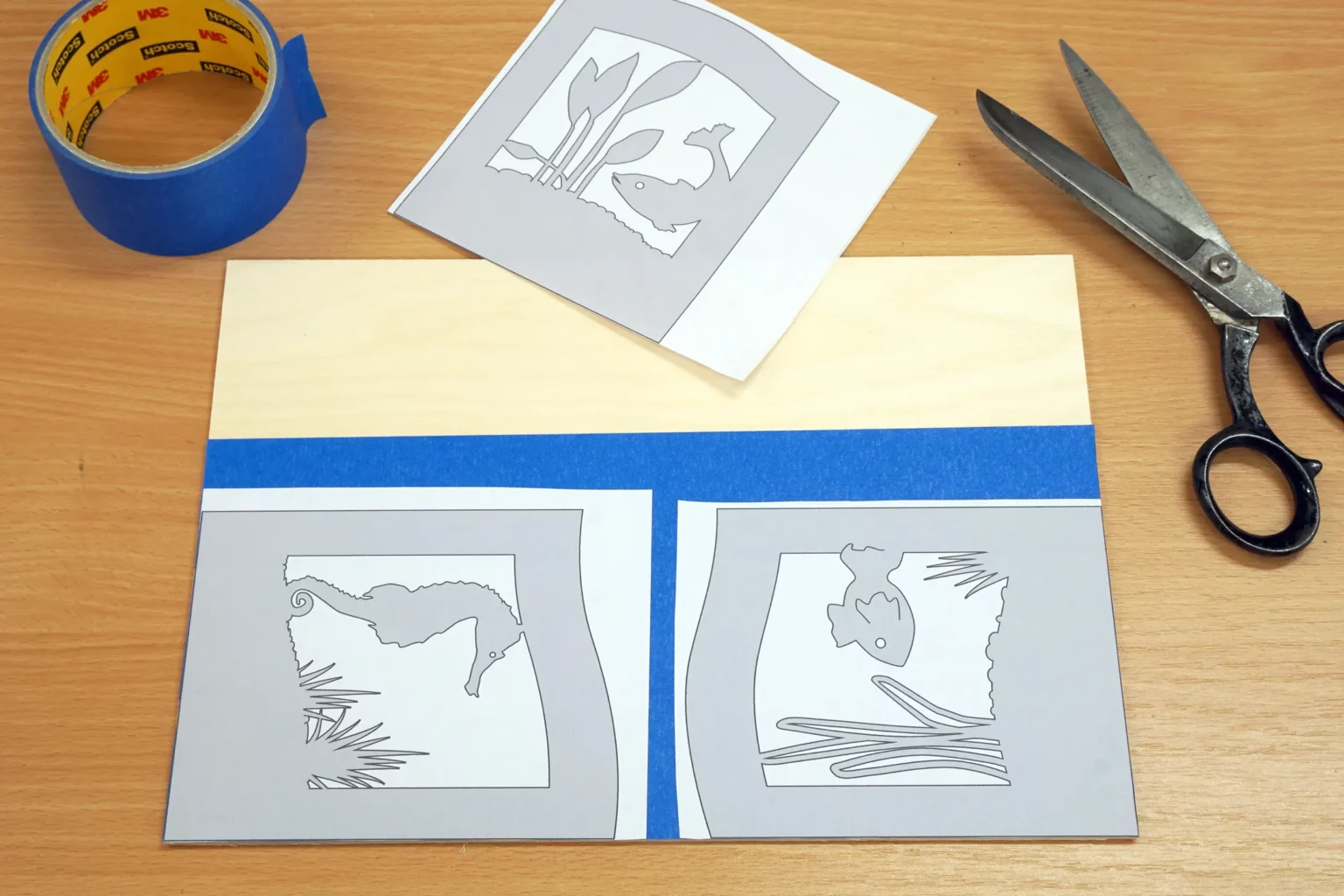 15-01-meereswelten-deko-laubsaege-dekupiersaege-vorlage-drucken-sperrholz-blue-tape-oberflaeche-bekleben-vorlage-aufkleben