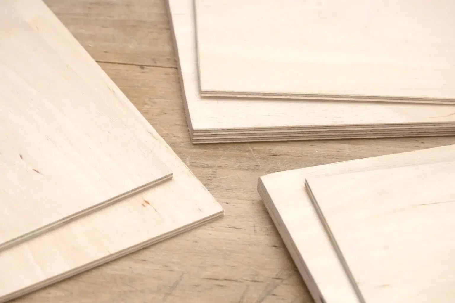 15-01a-rostige-kuehe-deko-laubsaege-dekupiersaege-vorlage-multiplex-platten-bereitlegen