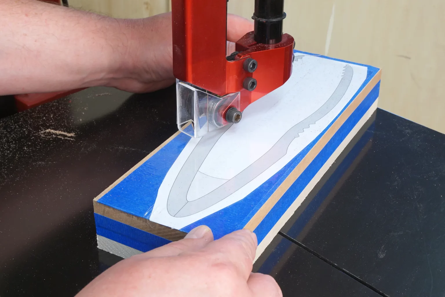 15-04-zange-aus-massivholz-kueche-laubsaege-dekupiersaege-vorlage-zangen-aussaegen