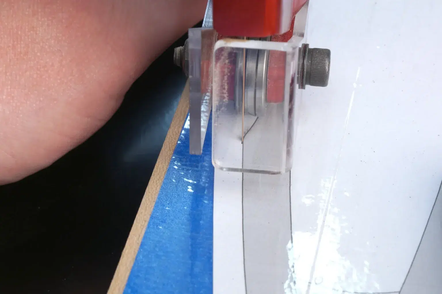 15-05-zange-aus-massivholz-kueche-laubsaege-dekupiersaege-vorlage-saegelinie