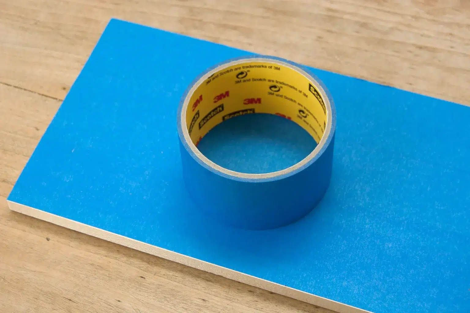 16-03a-kakteenfeld-wandbild-deko-laubsaege-dekupiersaege-vorlage-massivholz-blue-tape-oberflaeche-bekleben