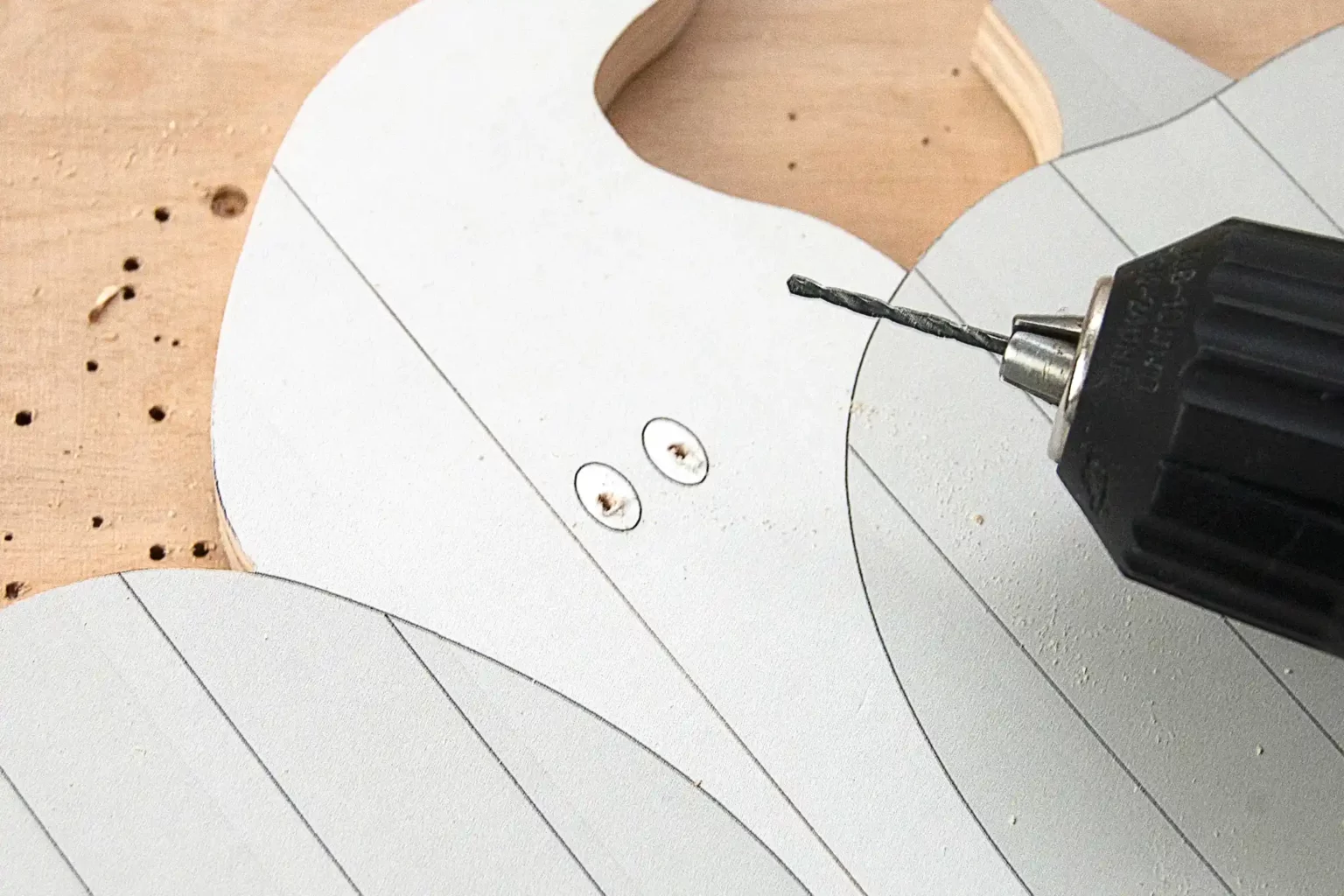 16-04-geisterstunde-halloween-kuerbisse-laubsaege-dekupiersaege-vorlage-saegeblattdurchfuehrungen-bohren