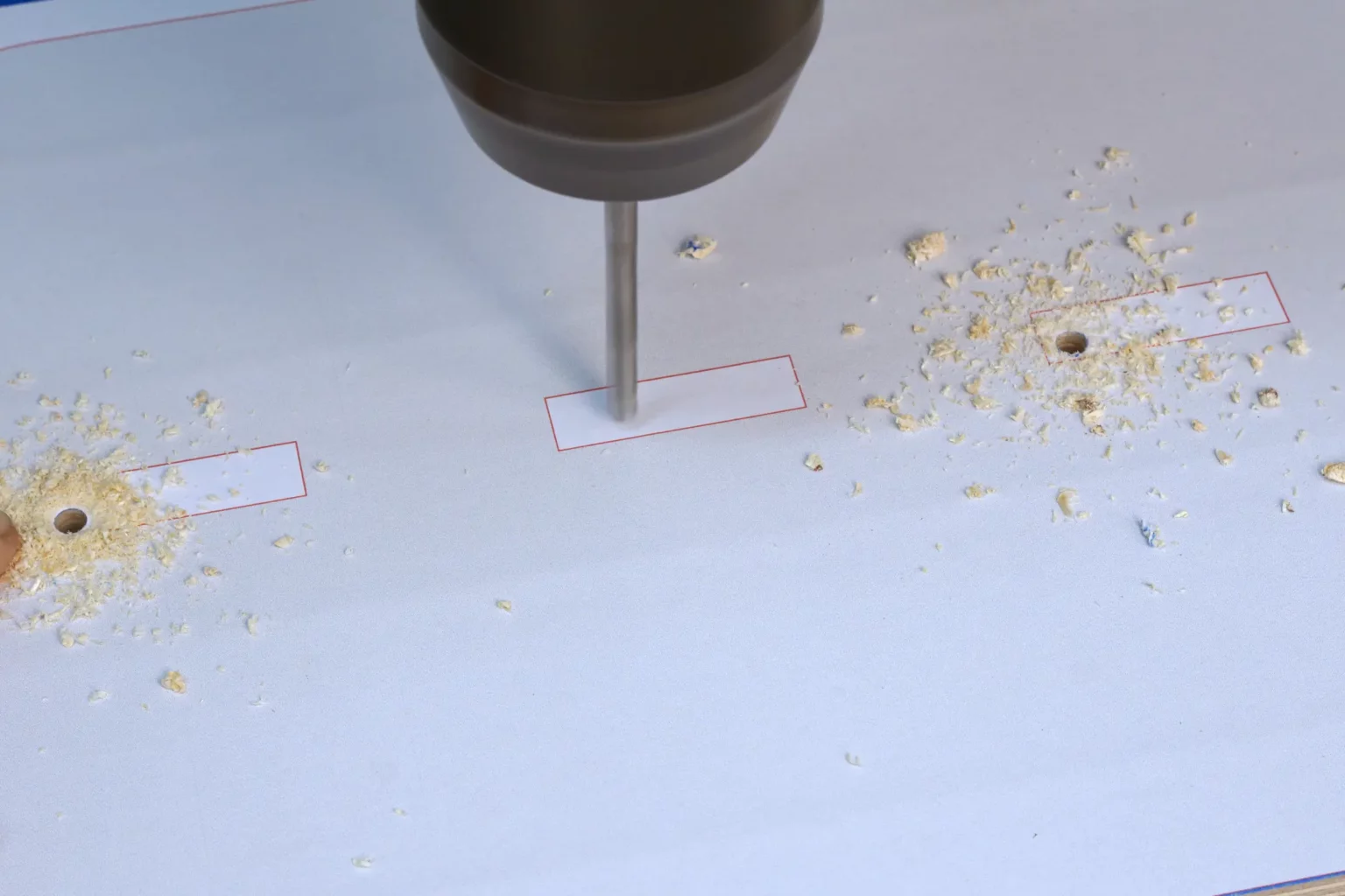 11-03-picknickzeit-flaschentraeger-garten-laubsaege-dekupiersaege-vorlage-saegeblattdurchfuehrungen-bohren