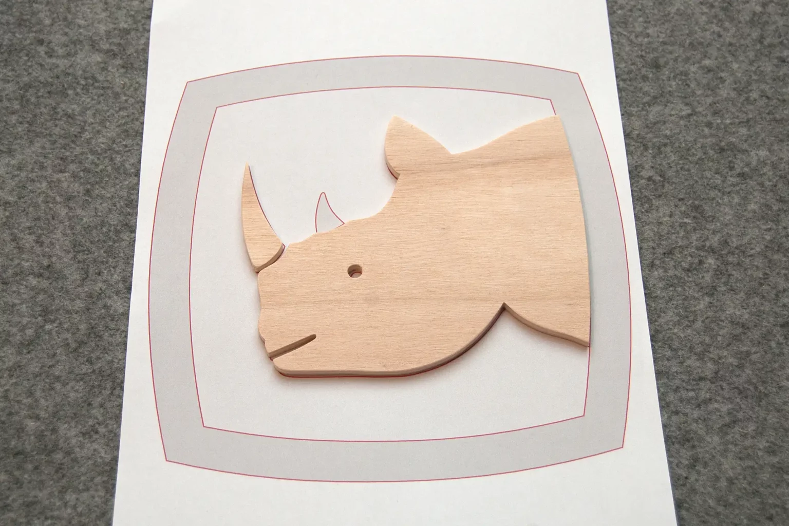 11-tipp-01-safari-tour-deko-laubsaege-dekupiersaege-vorlage-teile-auf-vorlage-beiseitelegen