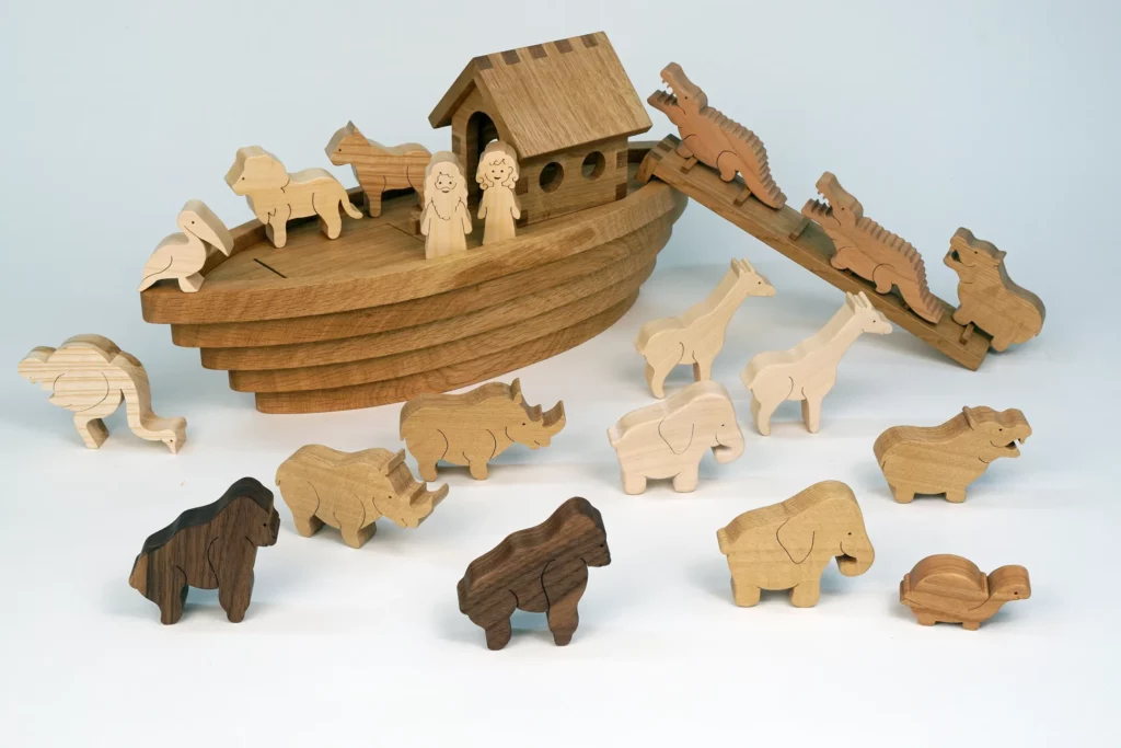 11-titel-02-arche-noah-spielzeug-laubsaege-dekupiersaege-vorlage