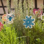 11-titel-04-sommerspass-im-60er-stil-blumenstecker-laubsaege-dekupiersaege-vorlage