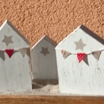 11-titel-04-strandgefuehl-im-shabby-look-deko-sommer-aubsaege-dekupiersaege-vorlage-haeuschen