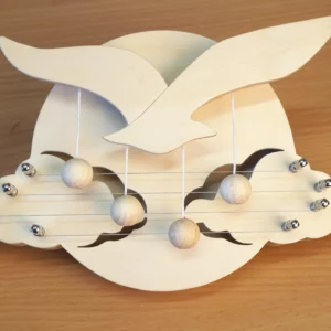 12-29-tuerharfe-deko-diy-laubsaege-dekupiersaege-vorlage-position-holzkugenl-kontrollieren