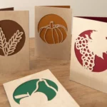 12-titel-01-herbstgruesse-karten-laubsaege-dekupiersaege-vorlage