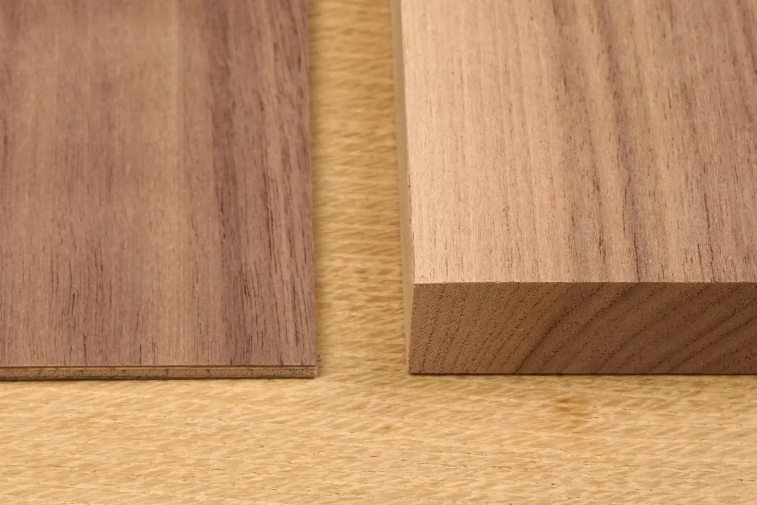 40-02-wandvase-deko-laubsaege-dekupiersaege-vorlage-massivholz-edelsperrholz-bereitlegen