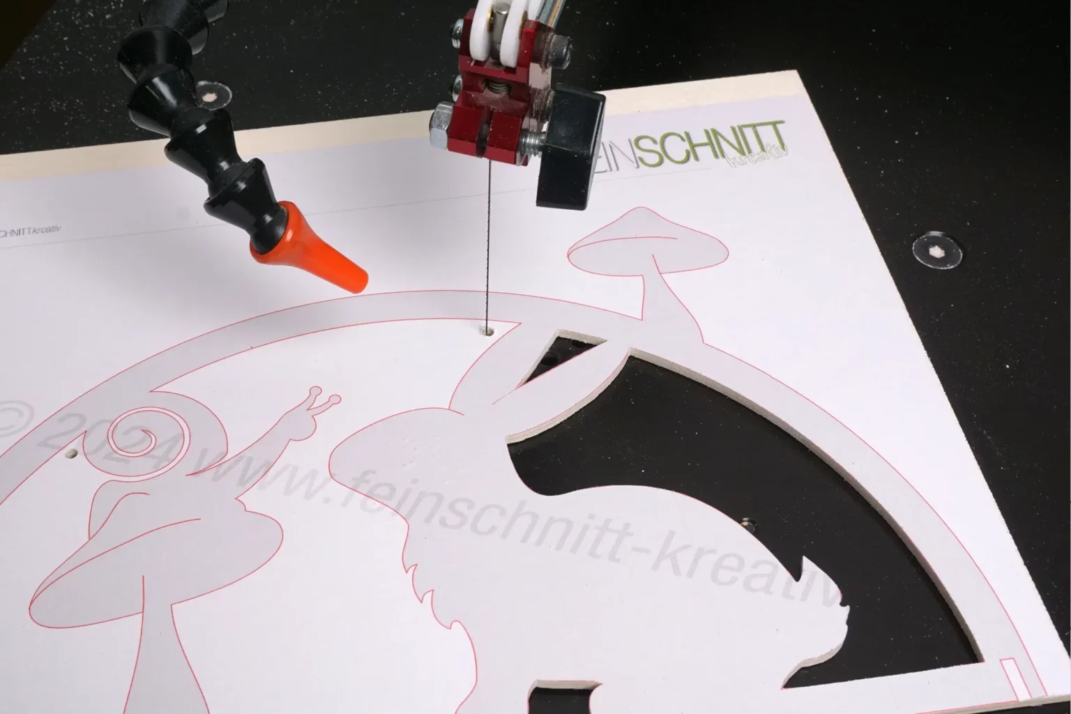 40-05-herbstbegegnung-deko-laubsaege-dekupiersaege-vorlage-innenschnitte-saegen