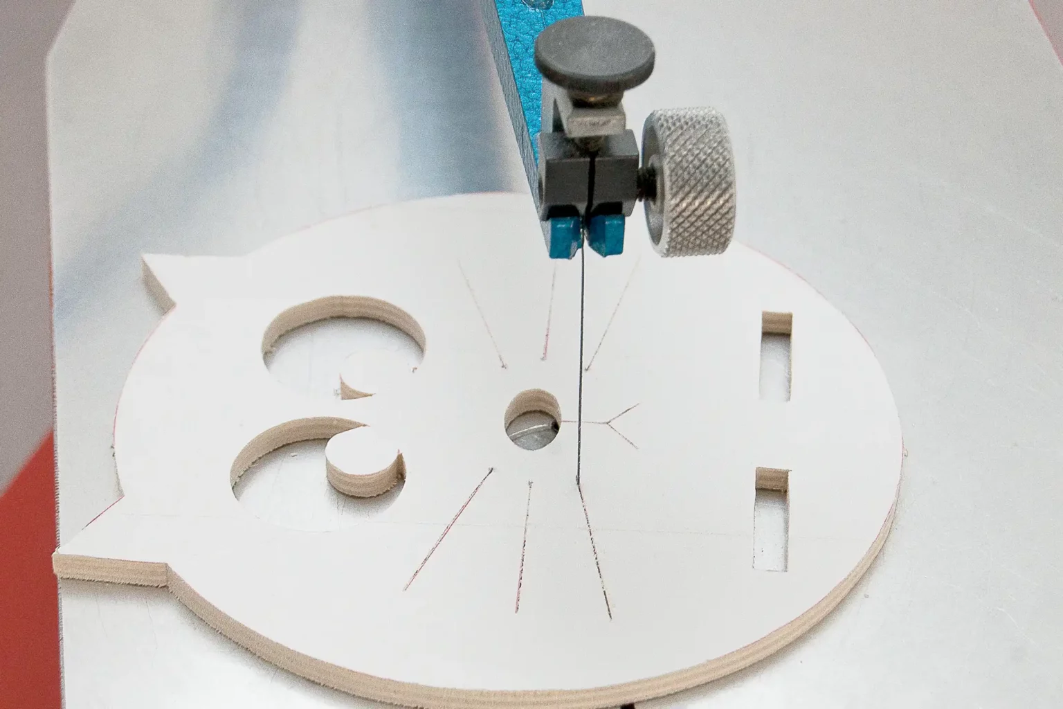 08-02d-tierische-handyhalter-deko-diy-laubsaege-dekupiersaege-vorlage-kontur-saegen