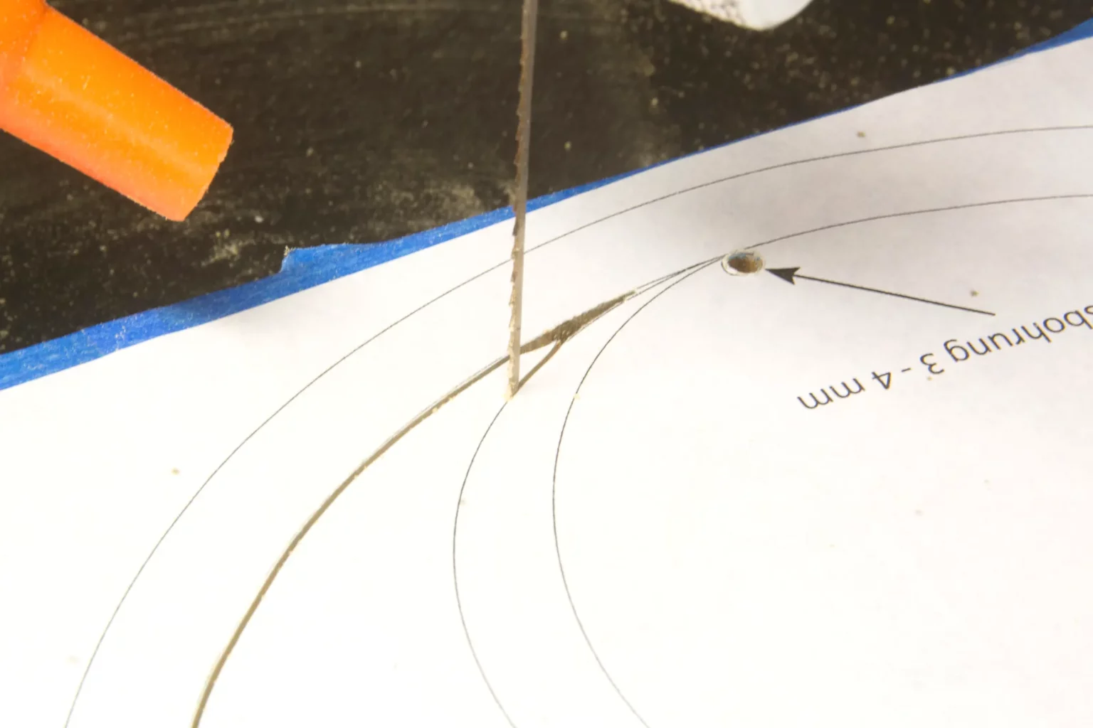 08-06-zen-der-garten-deko-laubsaege-dekupiersaege-vorlage-innenschnitt-ecke-frei-saegen