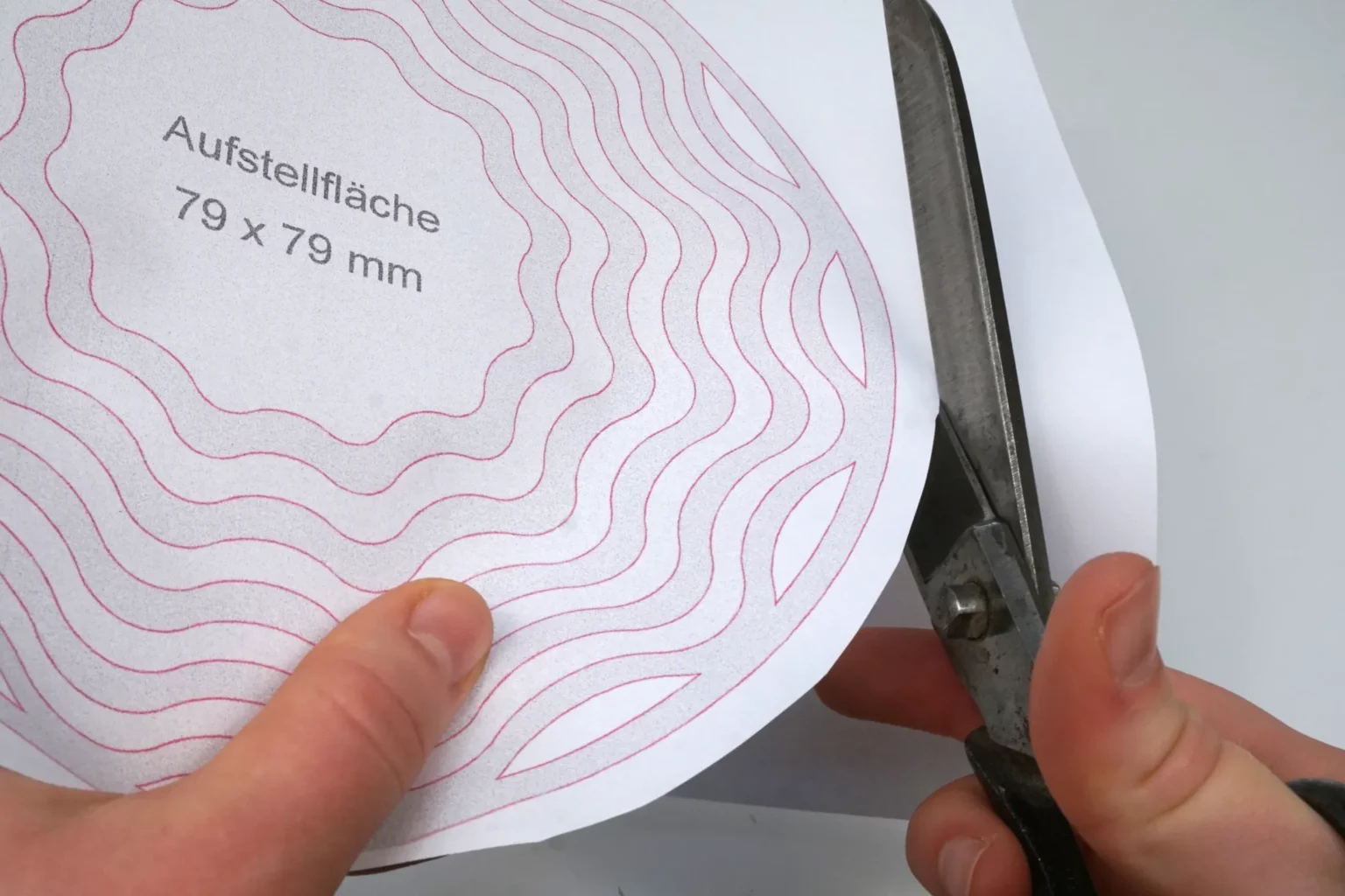 10-03-spirografisch-segmentschale-deko-laubsaege-dekupiersaege-vorlage-kopieren-ausdrucken-vorlage-zuschneiden