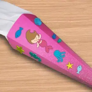 Schultüten-Motive MEERJUNGFRAUEN schultueten-motive-meerjungfrauen-digitale-laubsaegevorlage-feinschnittkreativ-bunt-auf-schultuete-pink-2