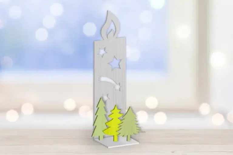kerzen-stele-weihnachten-winter-aufsteller-kostenlose-laubsaege-dekupiersaege-vorlage-titel