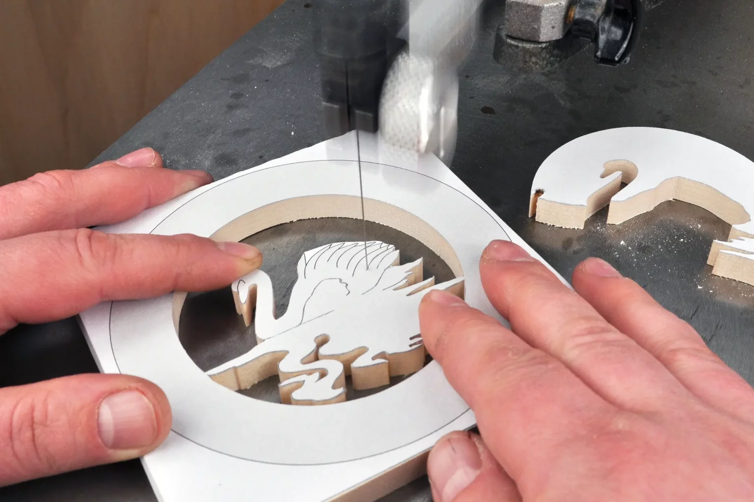 07-06-dosenvariationen-deko-laubsaege-dekupiersaege-vorlage-details-saegen