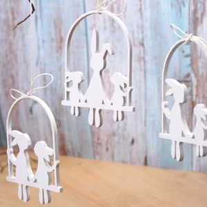 FEINSCHNITTkreativ 42 42-schlussbild-01-hasenschaukel-oster-deko-laubsaege-dekupiersaege-vorlage