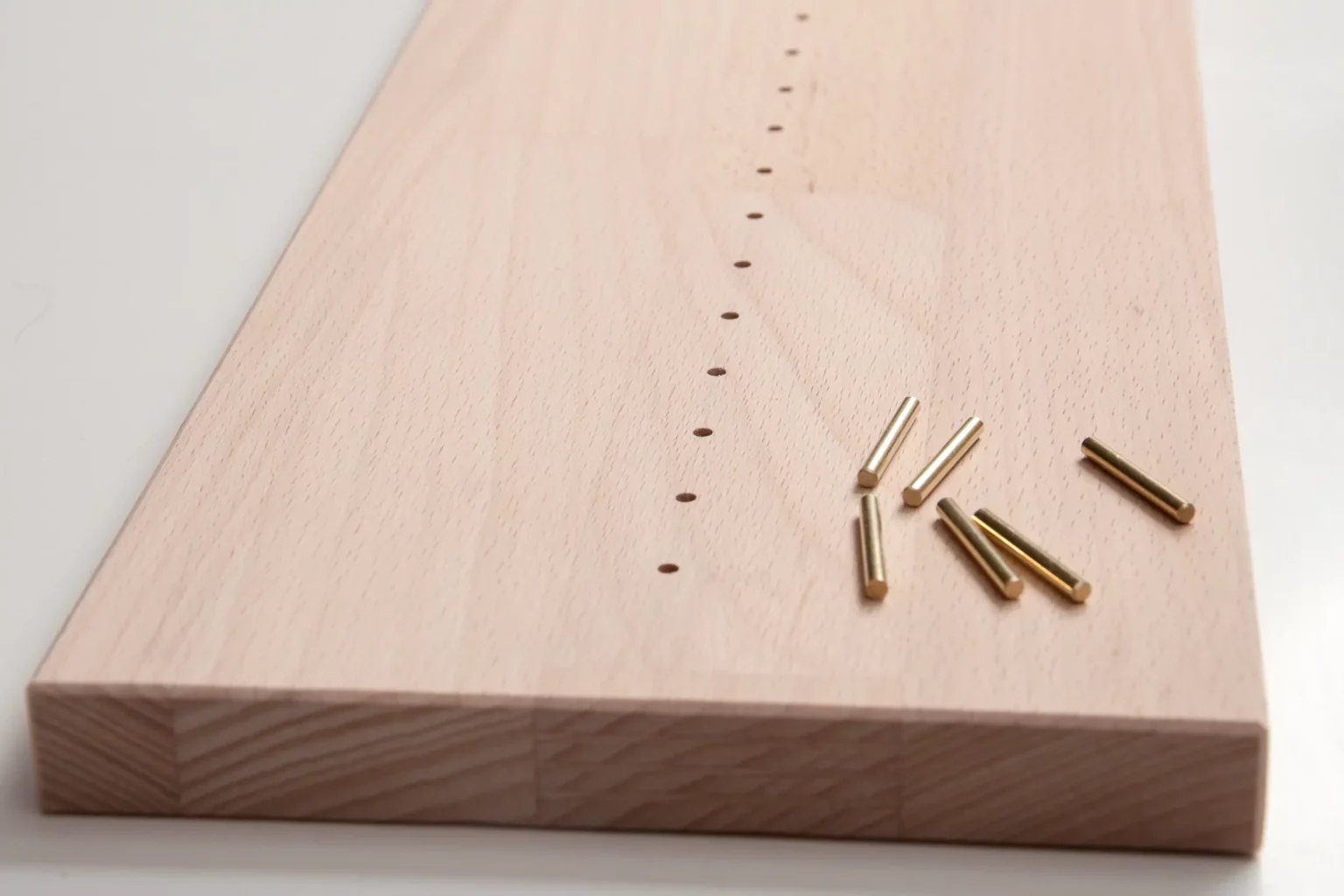 06-05-zahnradkunst-wandbild-spielzeug-deko-laubsaege-dekupiersaege-vorlage-loecher-fuer-achsduebel-gebohrt