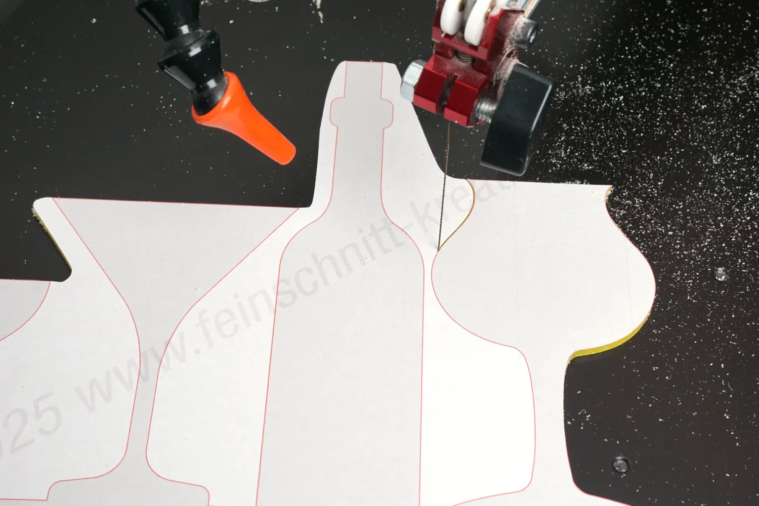 43-06-barfeeling-aufsteller-deko-laubsaege-dekupiersaege-vorlage-aussenkontur-saegen-glasmotive