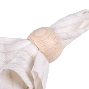 serviettenringe-holz-buche-4-stueck-set-anwendungsbeispiel