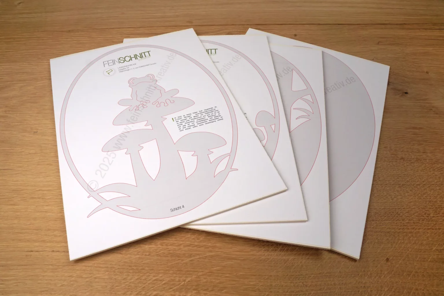 44-01-froschwald-wandbild-deko-laubsaege-dekupiersaege-vorlage-vorlagenpapier-3-mm-sperrholz-aufkleben