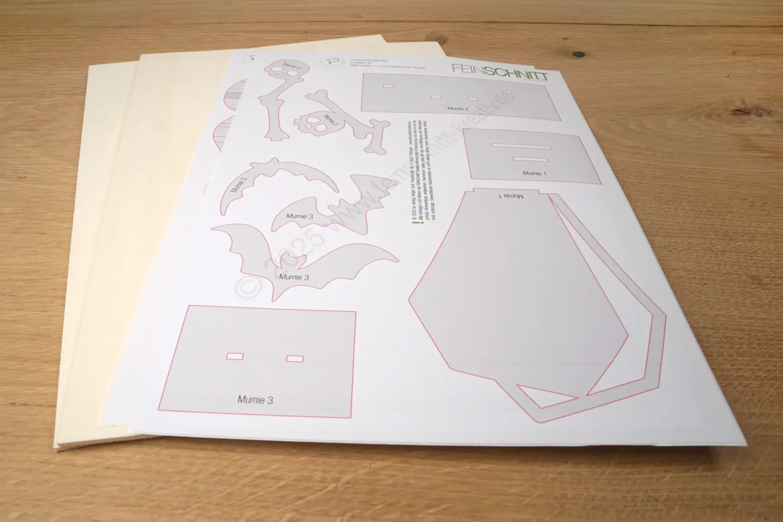 44-01-mumien-halloween-deko-aufsteller-laubsaege-dekupiersaege-vorlage-drucken-kopieren-sperrholz-vorschleifen