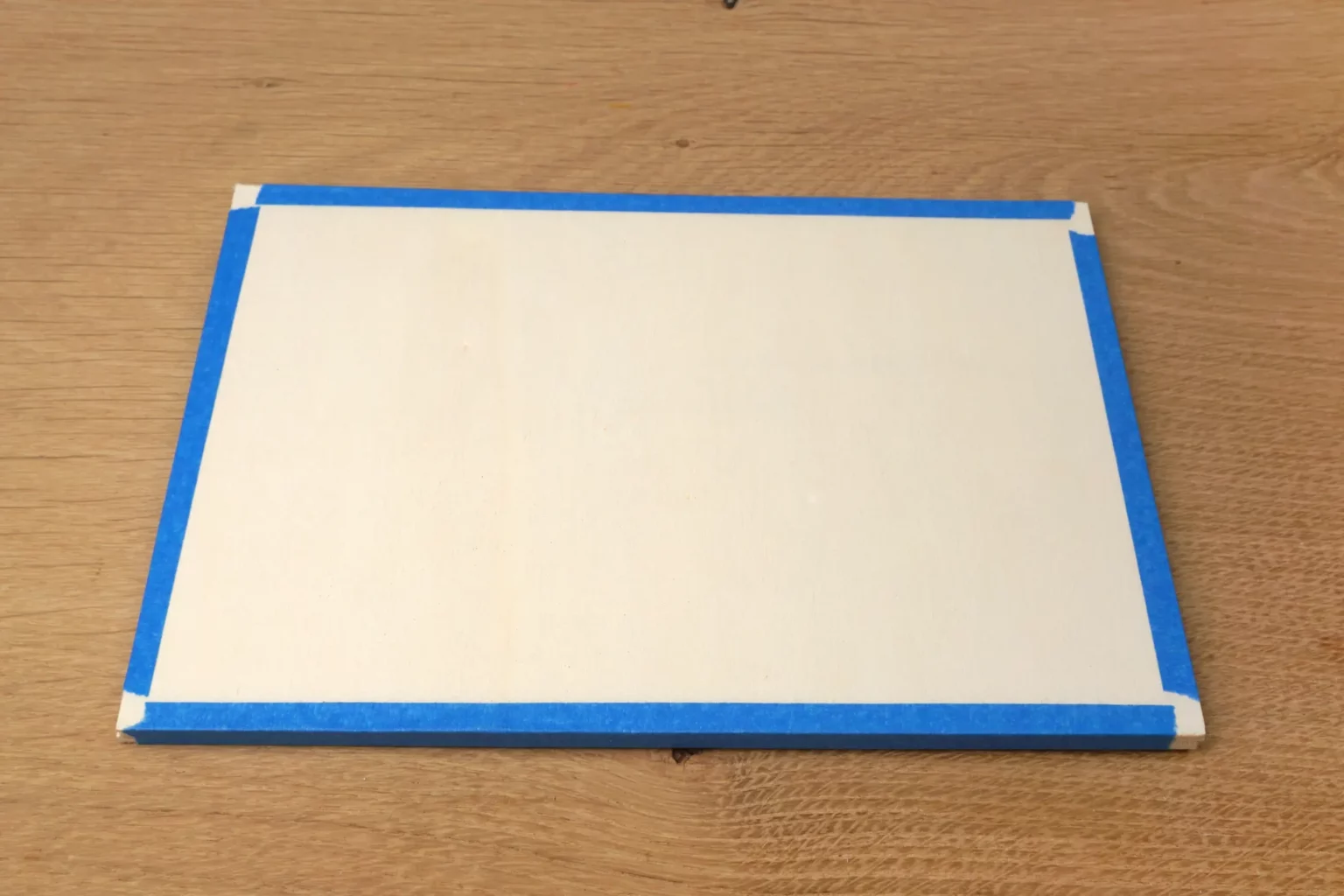 44-03b-mumien-halloween-deko-aufsteller-laubsaege-dekupiersaege-sperrholz-zuschnitte-mit-blue-tape-verbinden