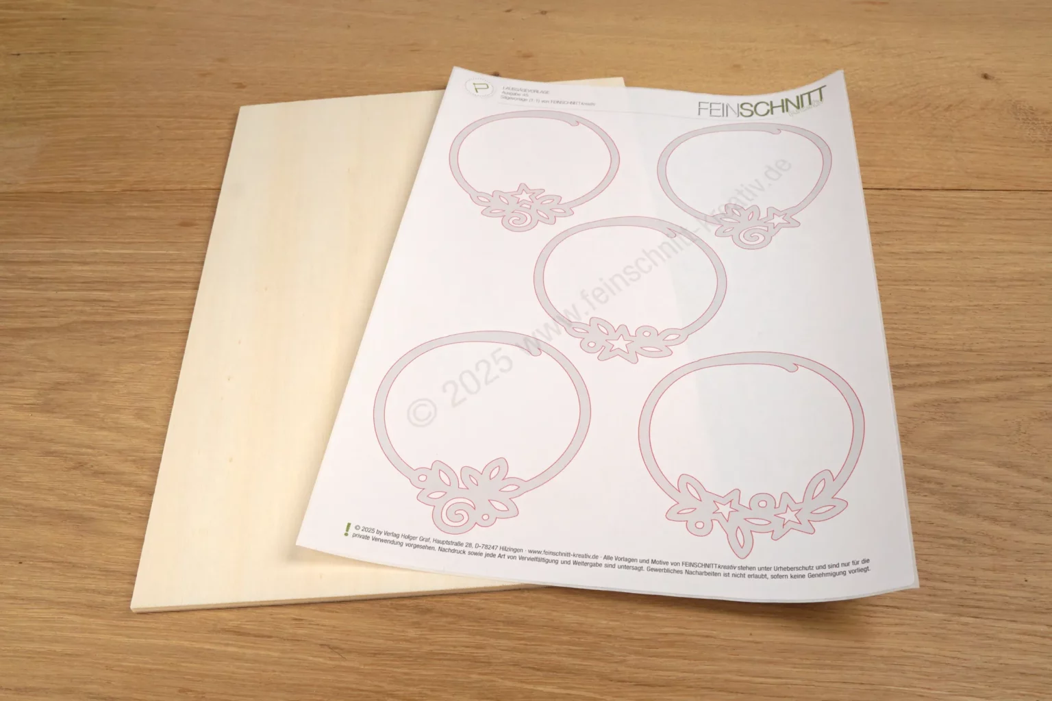 45-01-festliche-zierringe-anhaenger-weihnachten-christ-baum-laubsaege-dekupiersaege-vorlage-ausdrucken