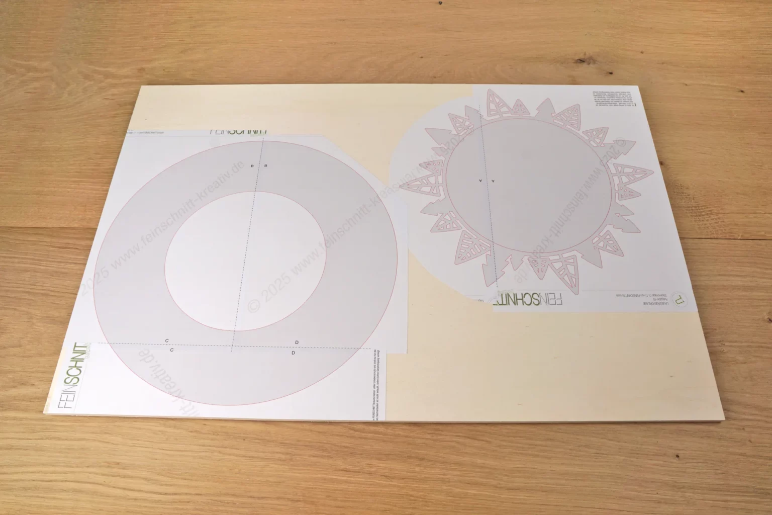 45-02-weihnachtsteller-deko-servier-platte-laubsaege-dekupiersaege-vorlage-aufkleben