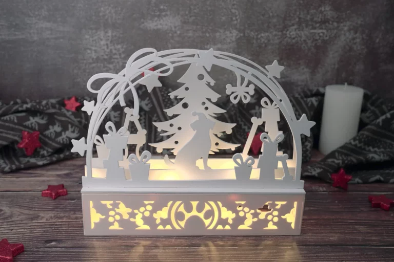 schwibbogen-hundeglueck-abonennten-laubsaege-dekupiersaege-vorlage-titel-mit-ziersockel-beleuchtet