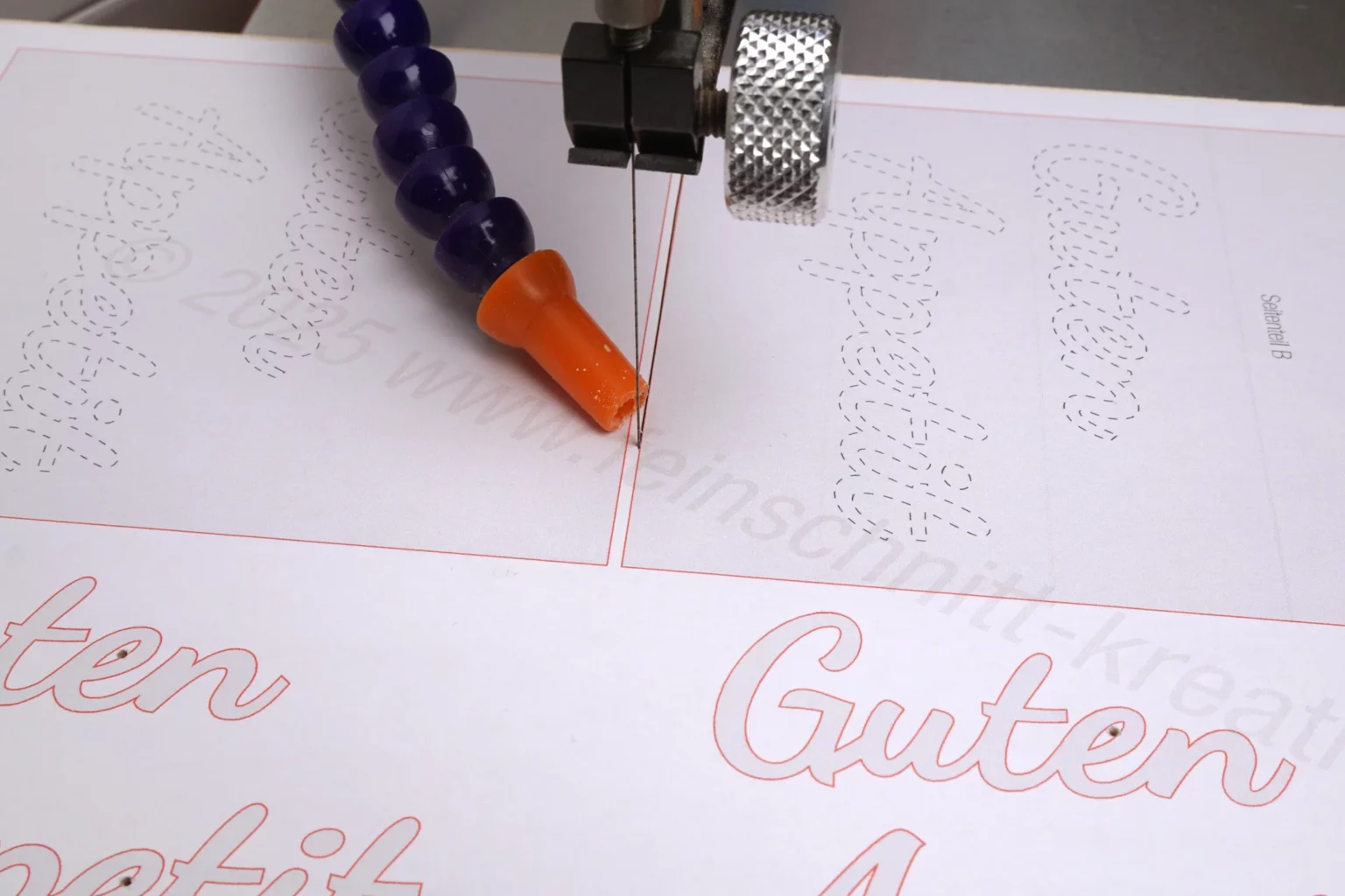 46-04-besteck-sammler-garten-grillen-party-deko-outdoor-laubsaege-dekupiersaege-vorlage-platte-teilen