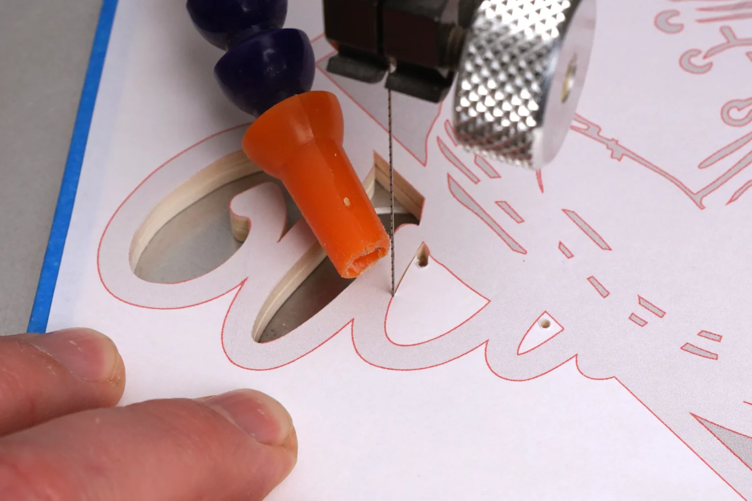 46-06-wanderlust-wander-schuhe-stiefel-deko-schild-laubsaege-dekupiersaege-vorlage-saegen-innenschnitte