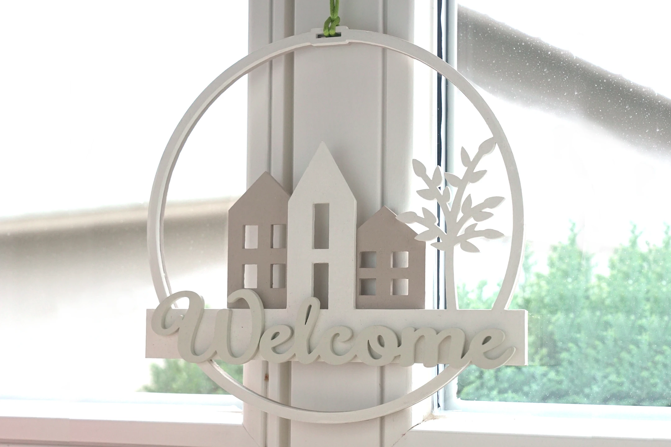 46-Titel-1-welcome-kranz-tuer-eingang-haeuser-deko-schild-laubsaege-dekupiersaege-vorlage