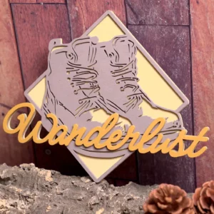 46-titel-1-wanderlust-wander-schuhe-stiefel-deko-schild-laubsaege-dekupiersaege-vorlage