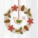 weihnachts-kranz-stechpalme-diy-deko-holz-winter-tuer-digitale-laubsaegevorlage-feinschnittkreativ-titel-2