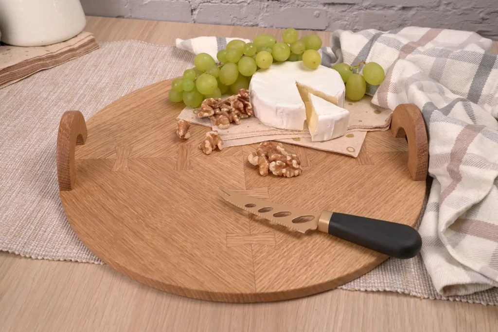 48-titel-1-charcuterie-board-tablett-kaese-wurst-kueche-brett-servieren-deko-dekupiersaege-vorlage